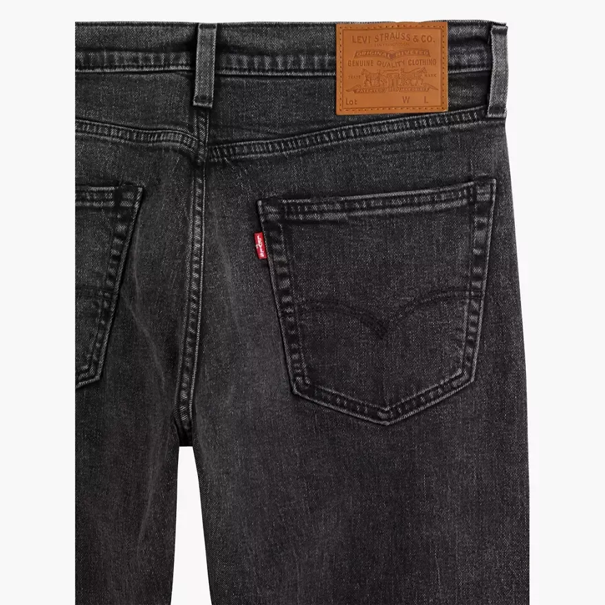 Logo-Patch Straight-Leg Jeans