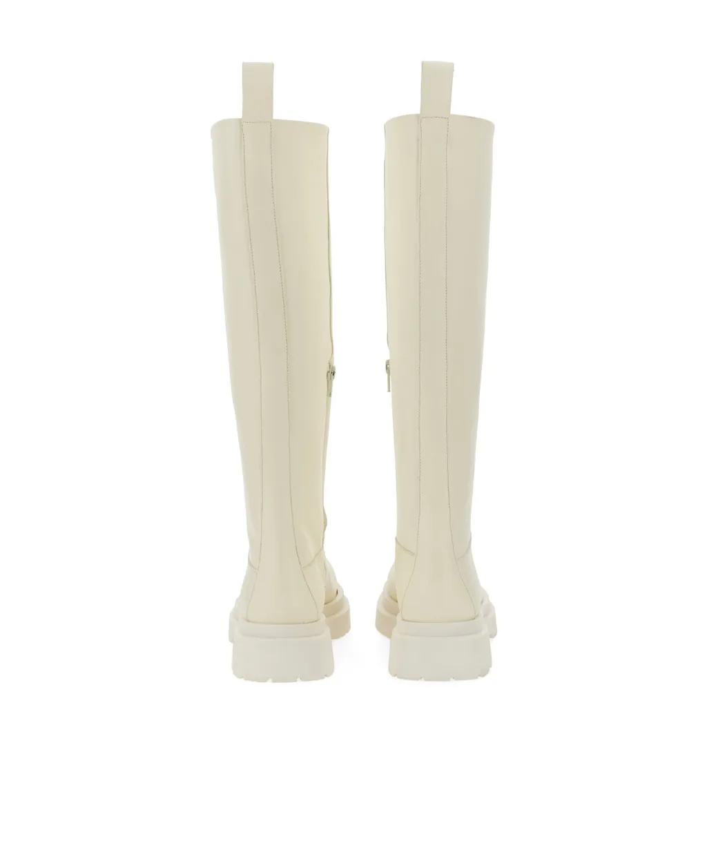 Chic Tall Boots