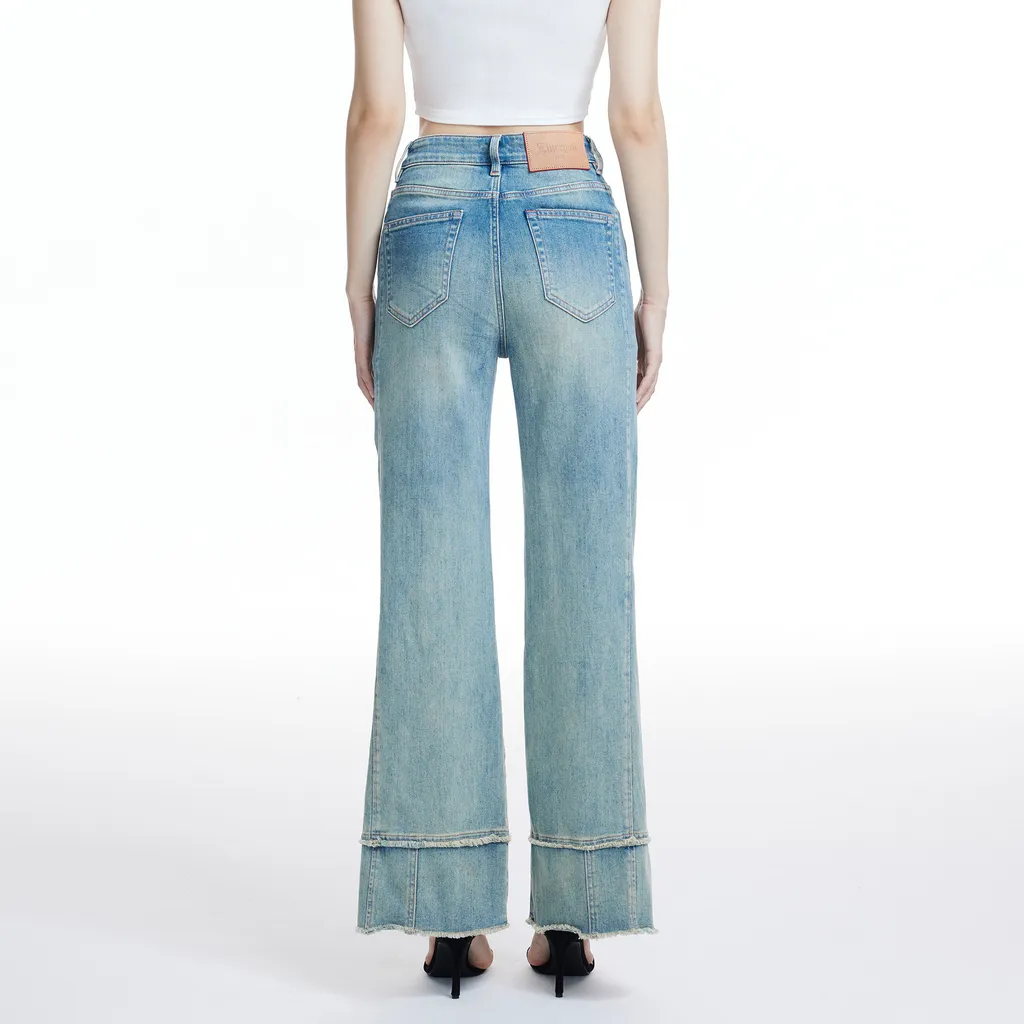 Wide-Leg Jeans