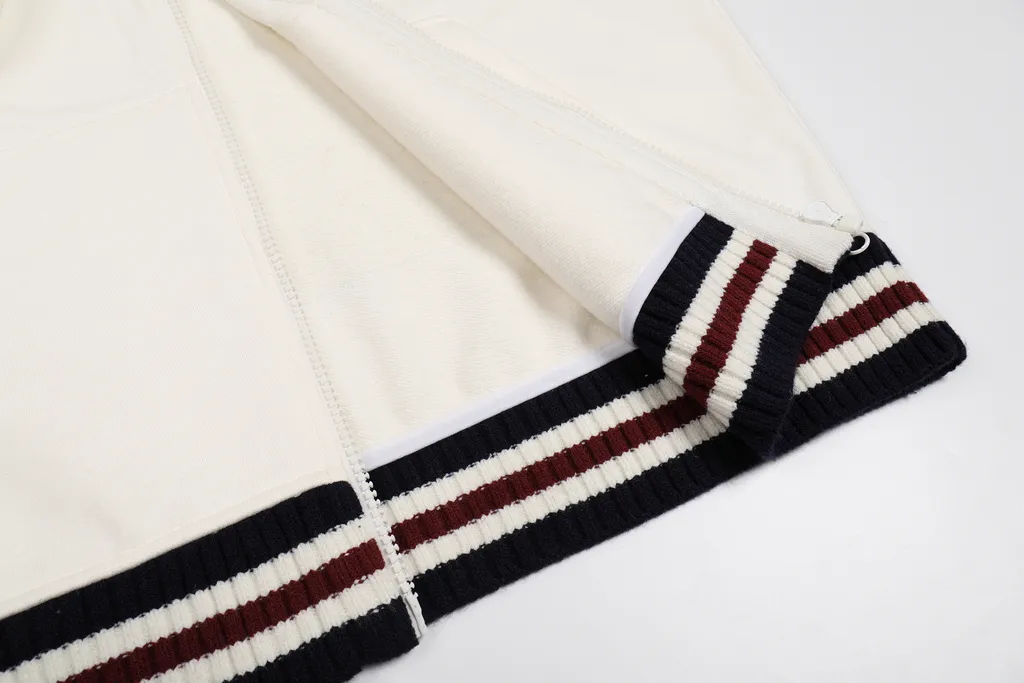 Long-Sleeved Logo Casual Jacket