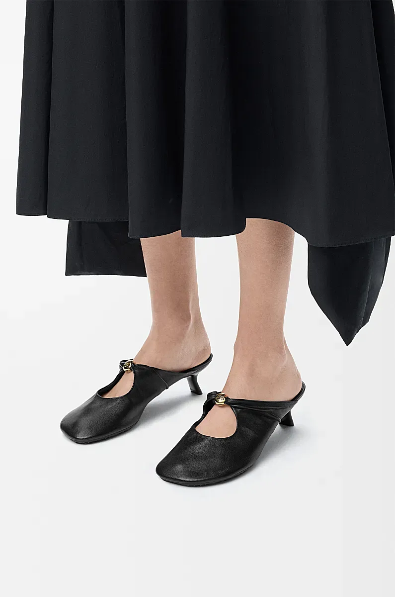 Pebble Soft Mule In Nappa Lambskin