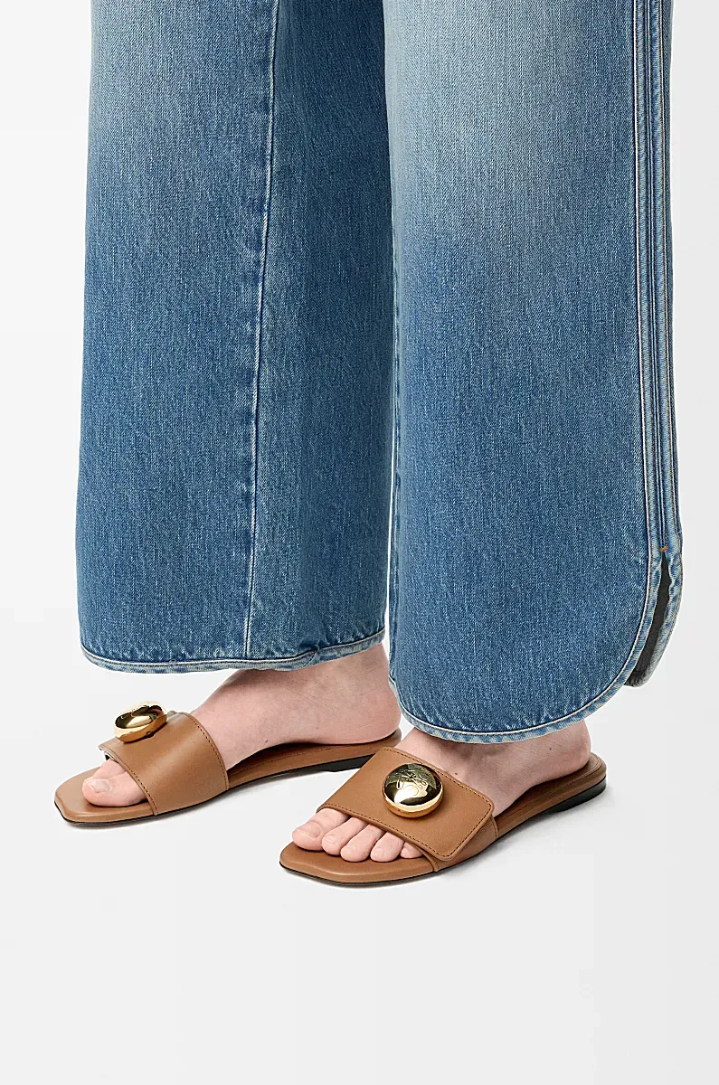 Pebble Slide In Soft Calfskin