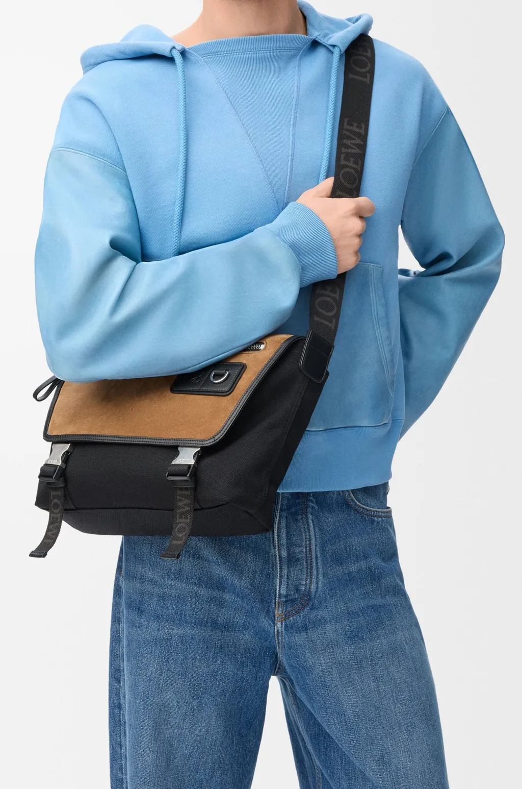 Medium Flex Messenger In Canvas And Suede