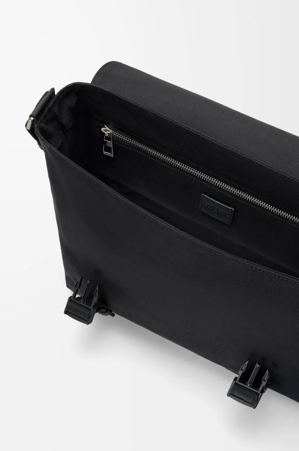 Medium Flex Messenger In Canvas And Suede