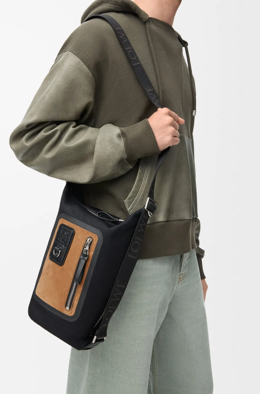 Small Flex Loop Bucket In Canvas And Suede