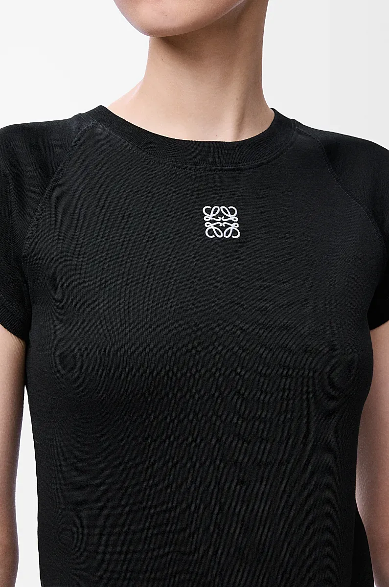 Small Fit T-Shirt