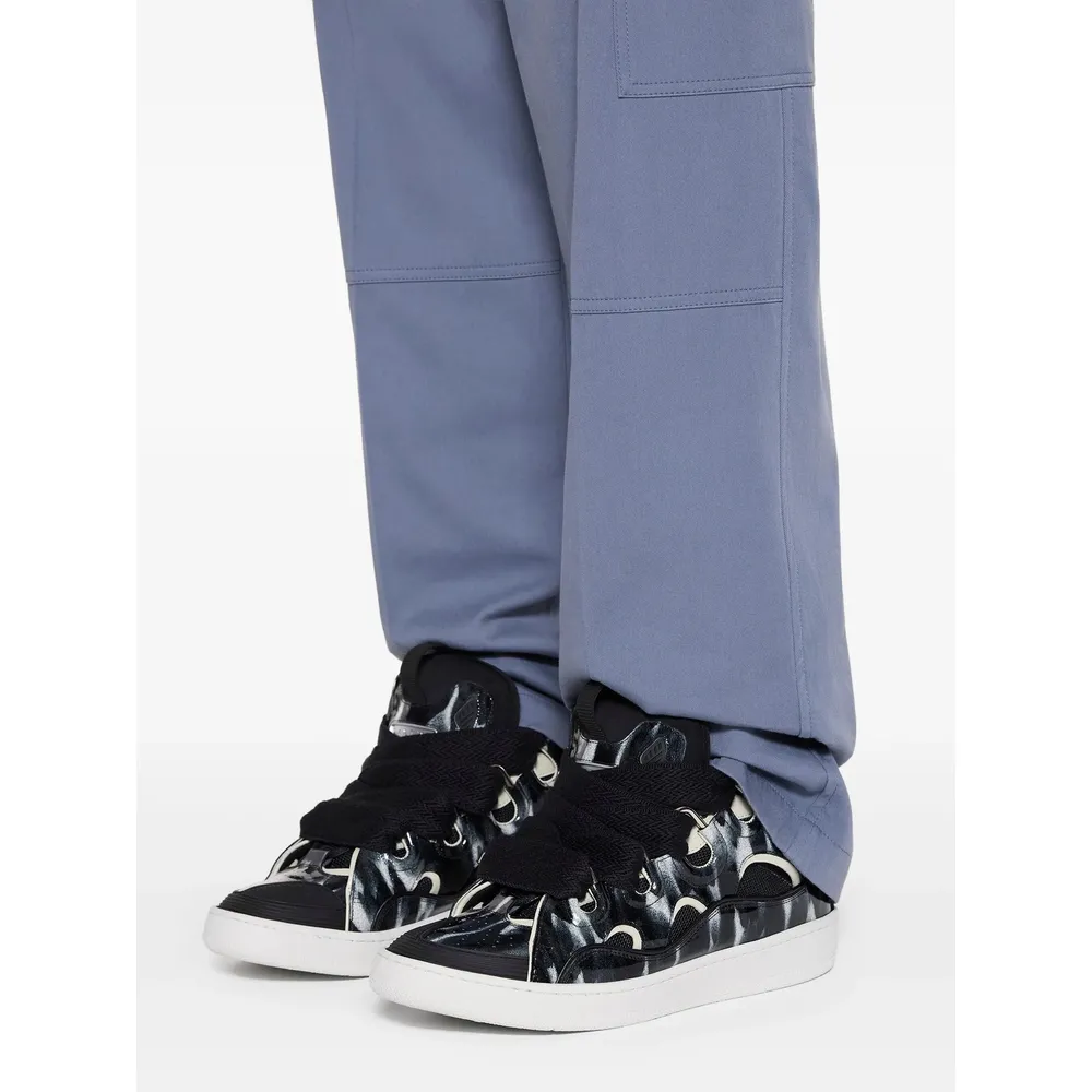 Curb Sneakers