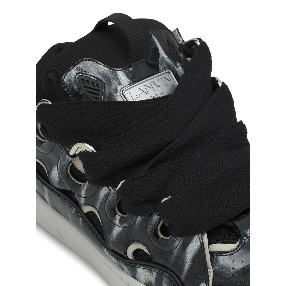 Curb Sneakers