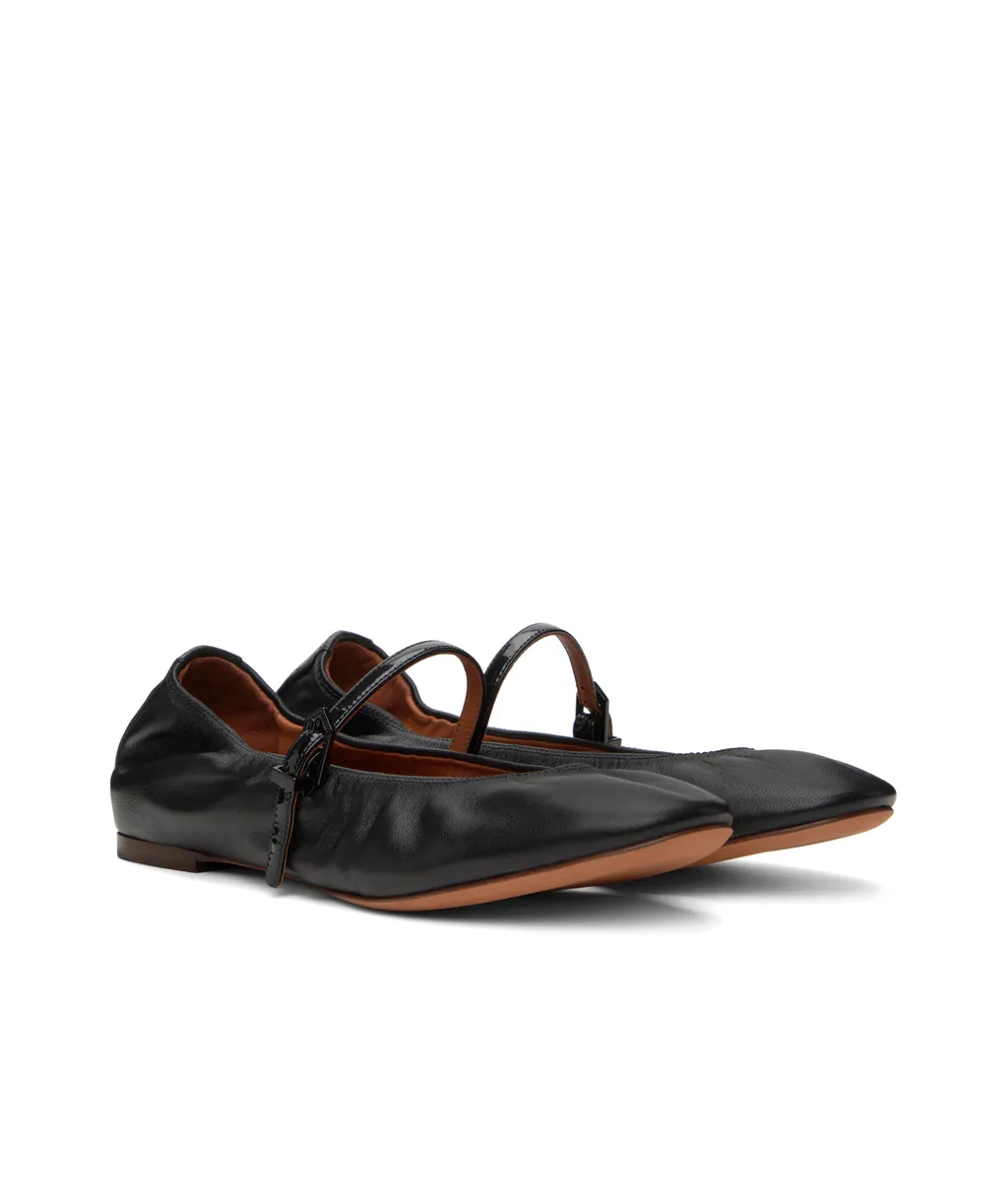 Logo Mary Jane Shoes