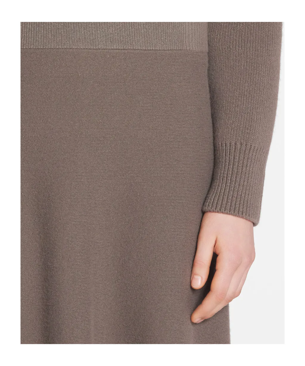 Fine Knitted Flared Midi Skirt