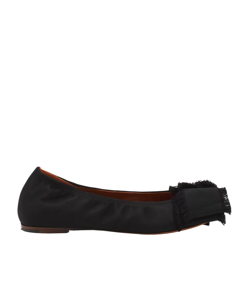 Bow Detailed Ballet Flats
