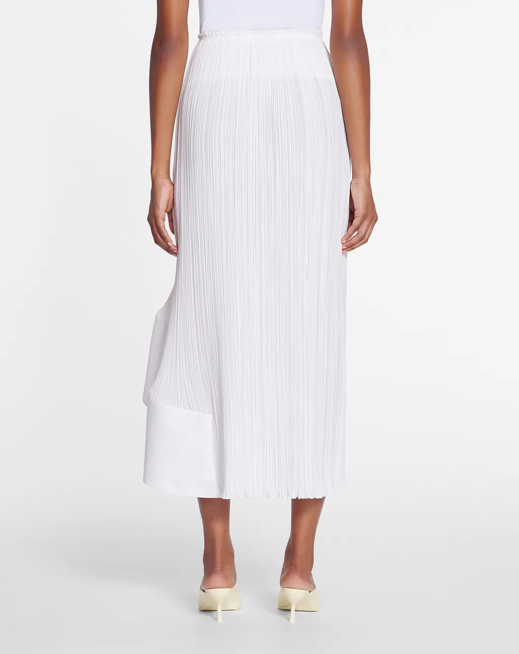 Flared Hem Pleated Skirt