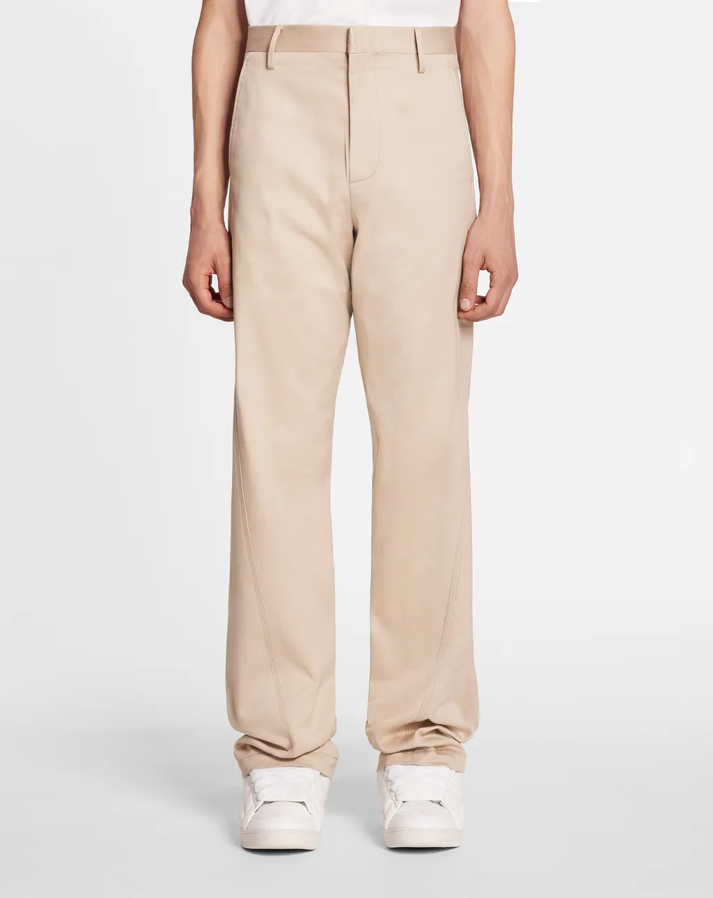 Button Detailed Straight Leg Pants