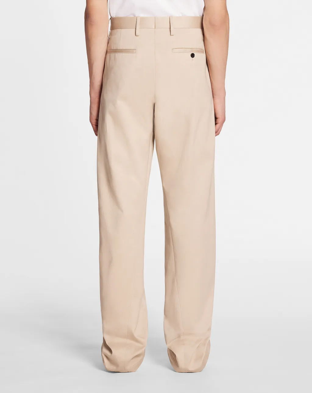 Button Detailed Straight Leg Pants