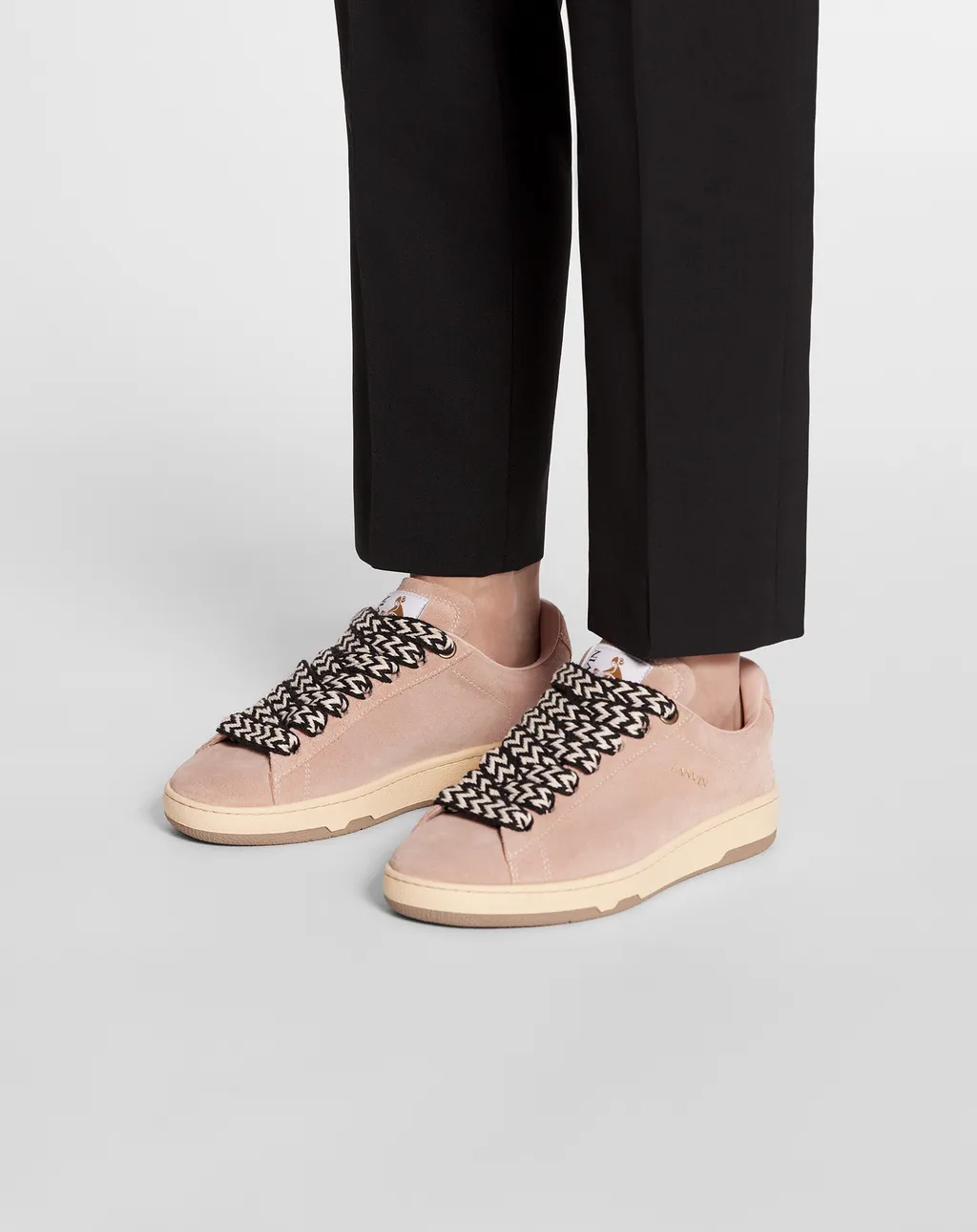 Lite Curb Low-Top Sneakers
