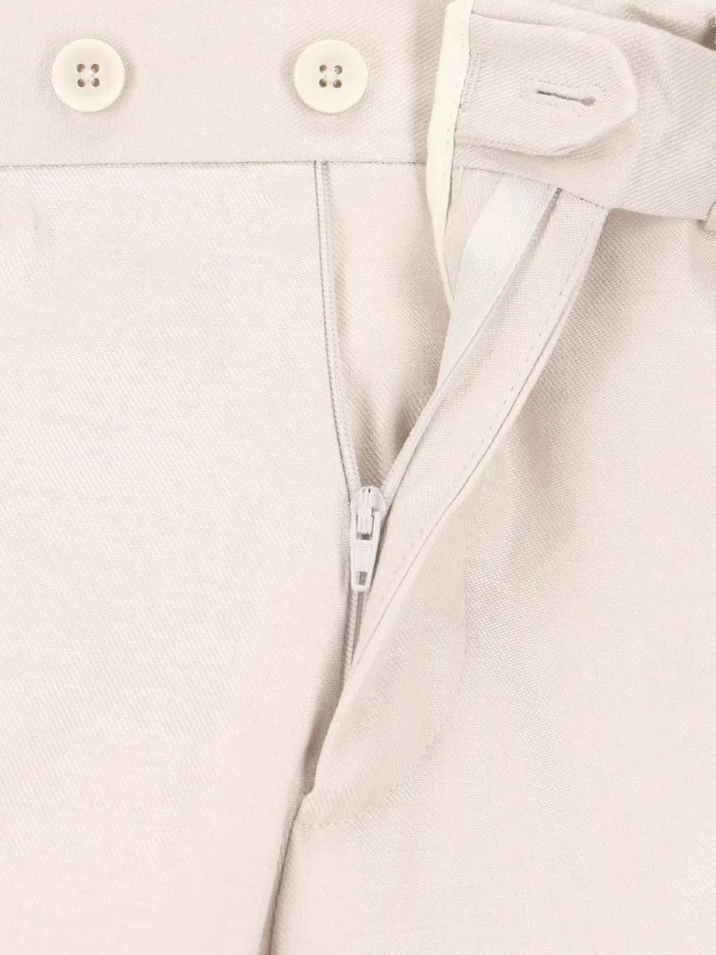 Peak-Lapels Double-Breasted Suit