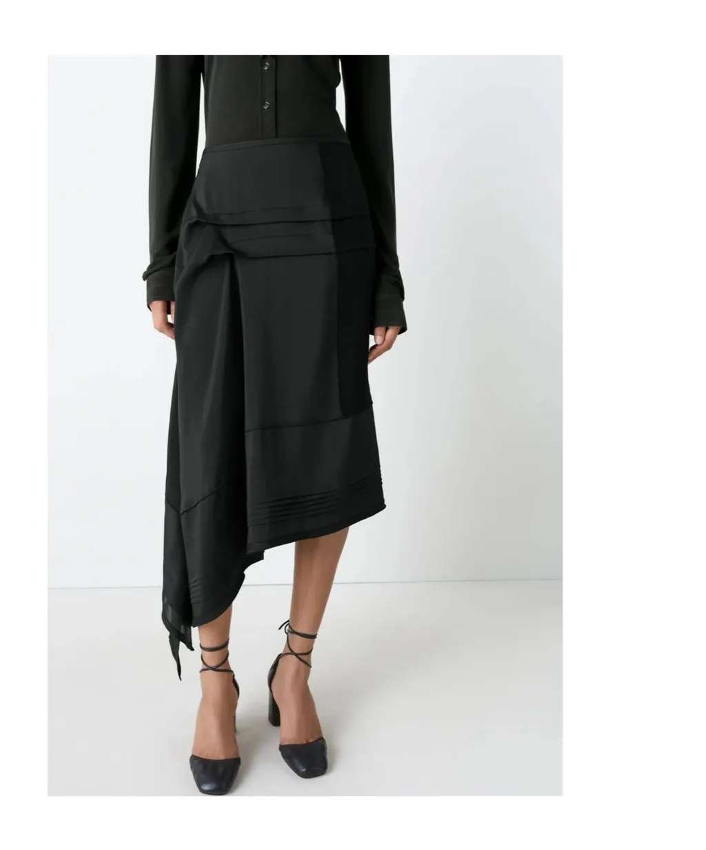 Skirt With Pleats