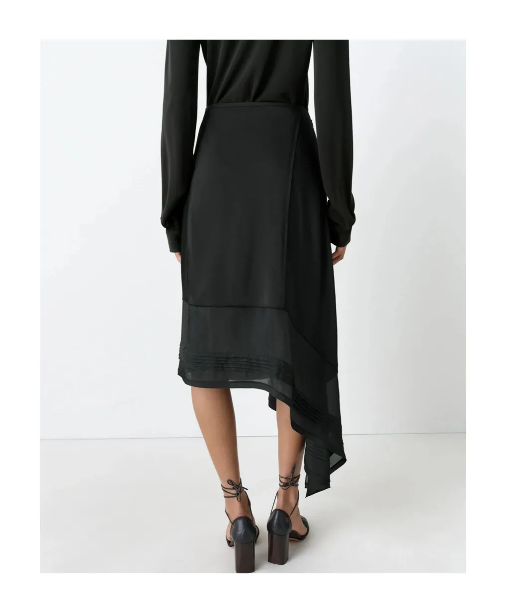 Skirt With Pleats