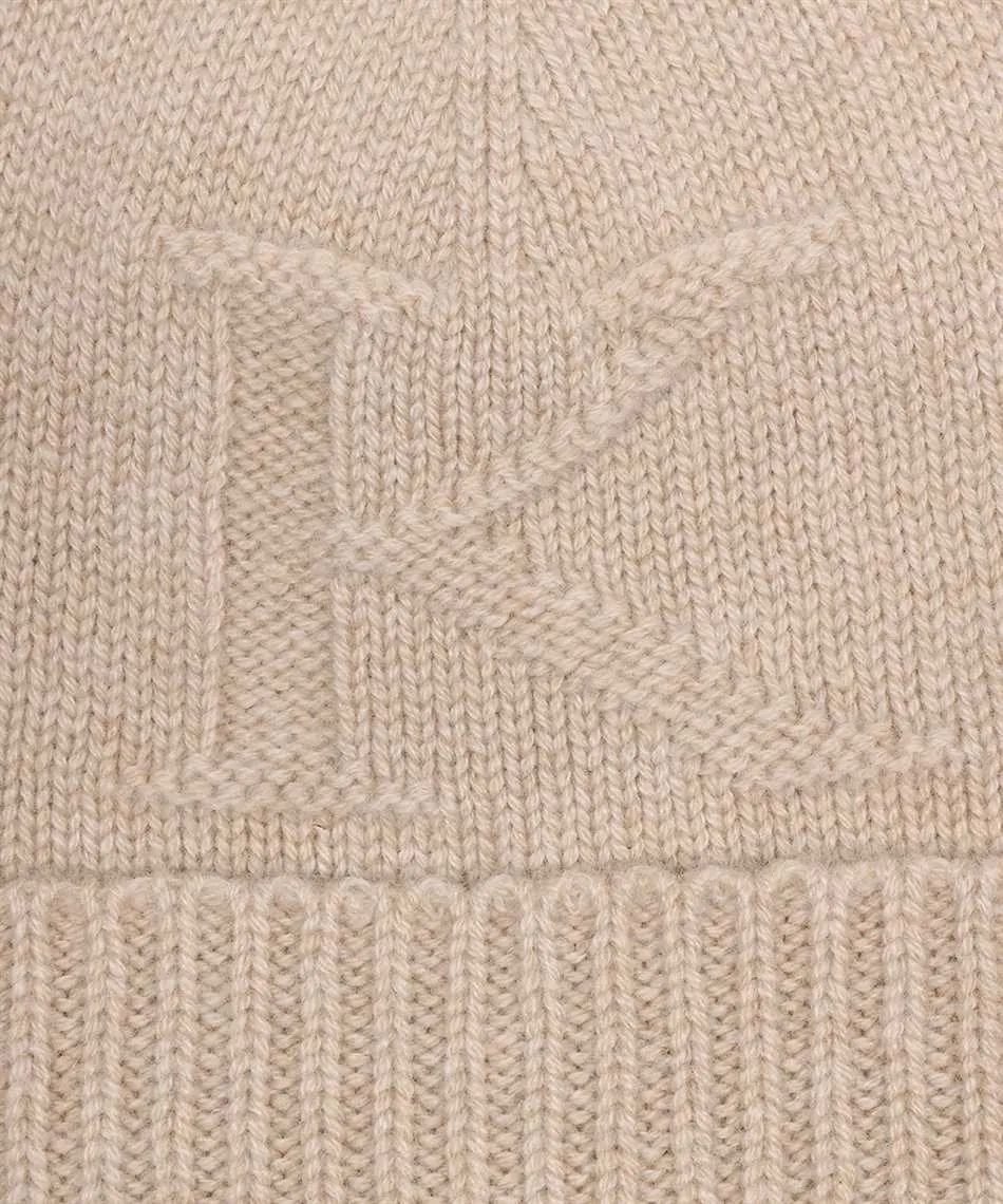 Logo Hat