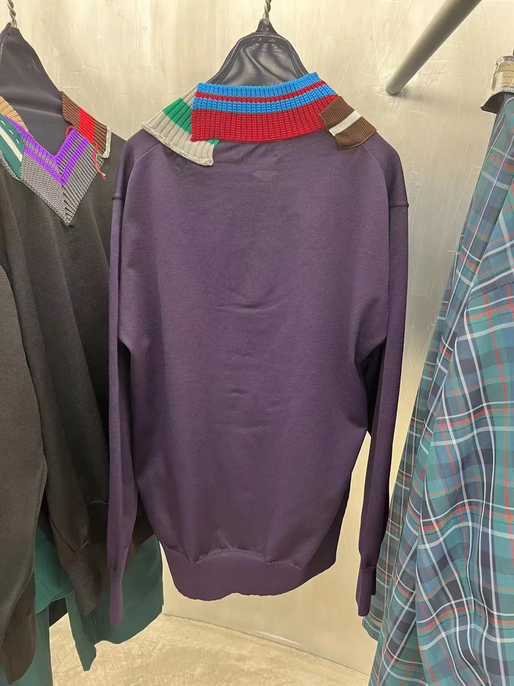 V-Neck Knitted Pullover