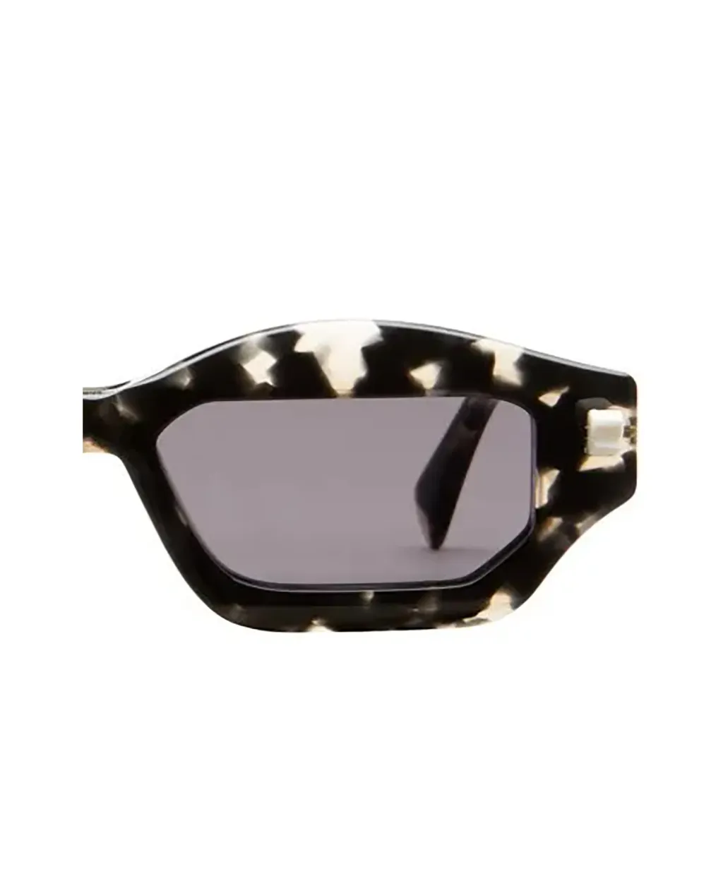 Q6 Geometric-Frame Sunglasses