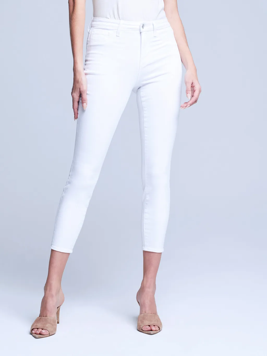 High-Waisted Jeans