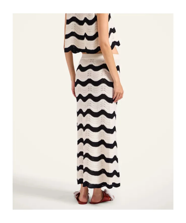 Chevron-Wave Maxi Skirt