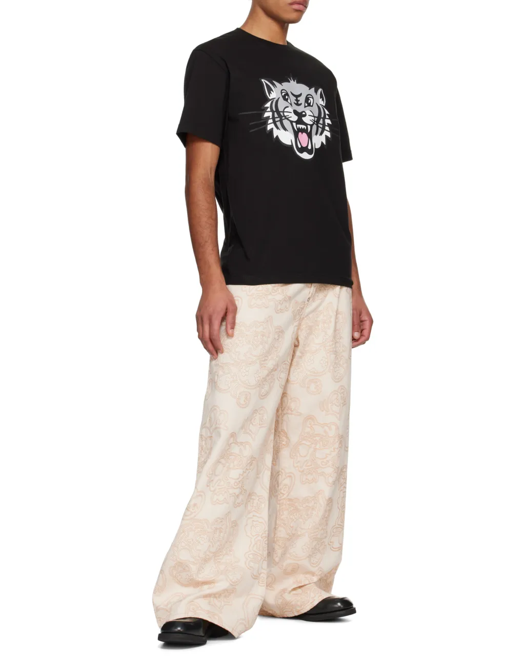 Happy Tiger Crewneck T-Shirt