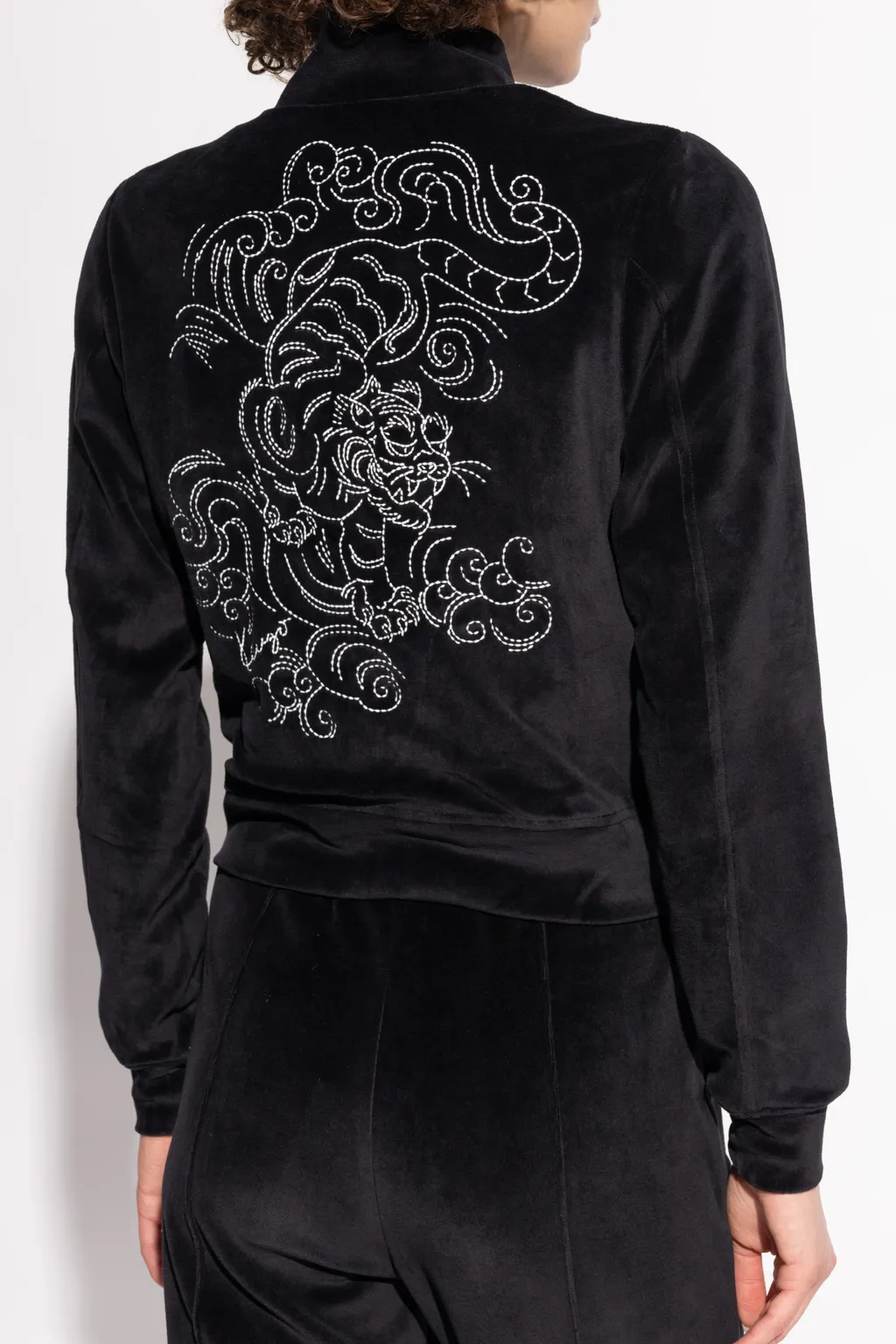 Tiger Motif Zip-Up Sweatshirt