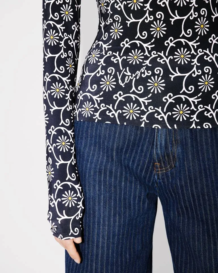 Marguerite All-Over Turtle Neck