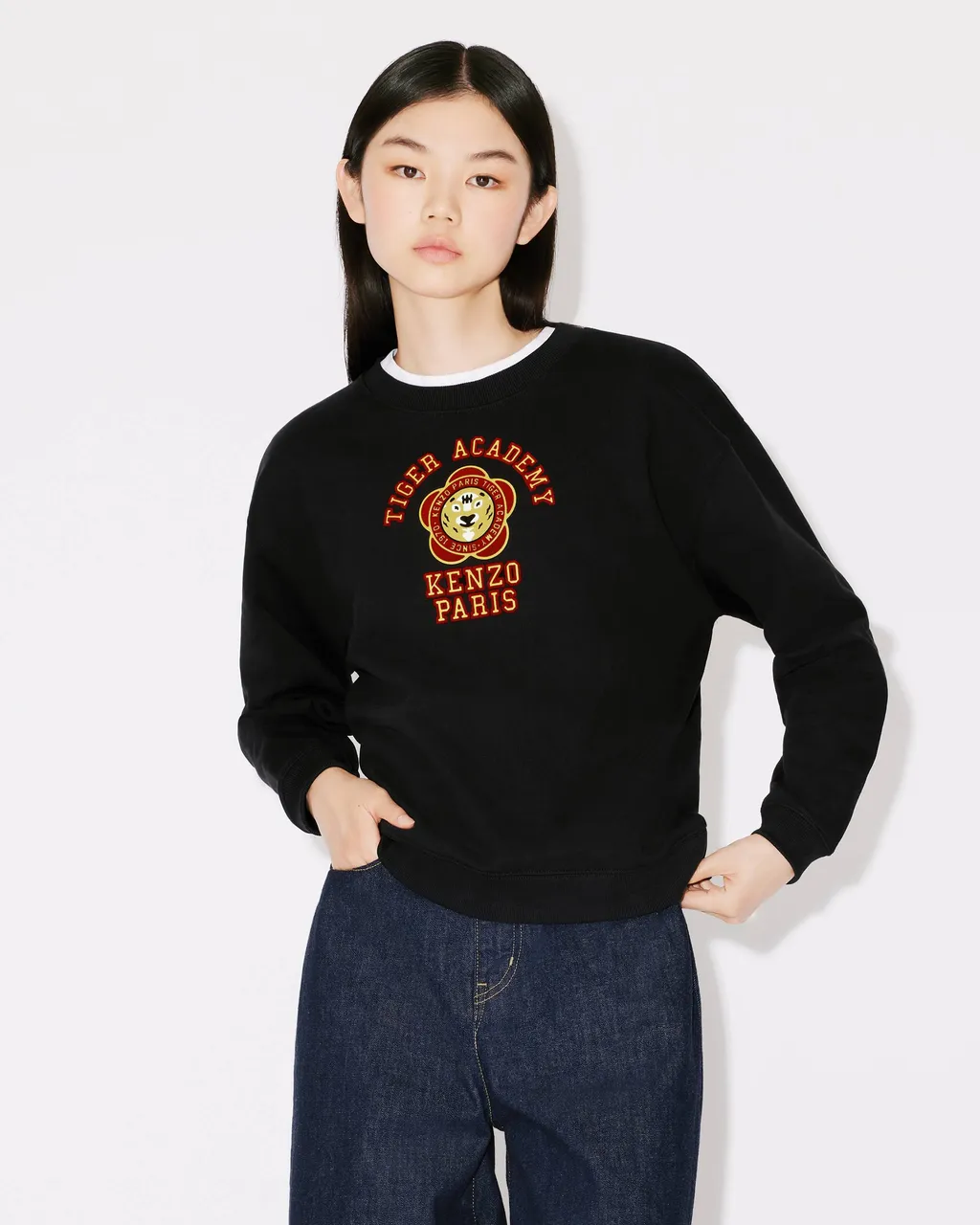 Logo Patch Long Sleeved Sweatshirt