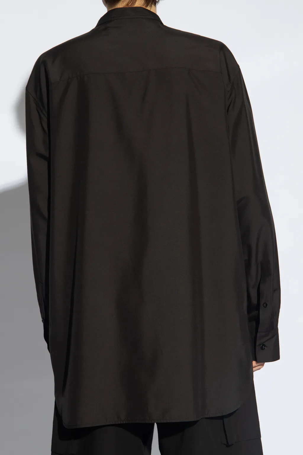 Buttoned Long-Sleeved Shirt