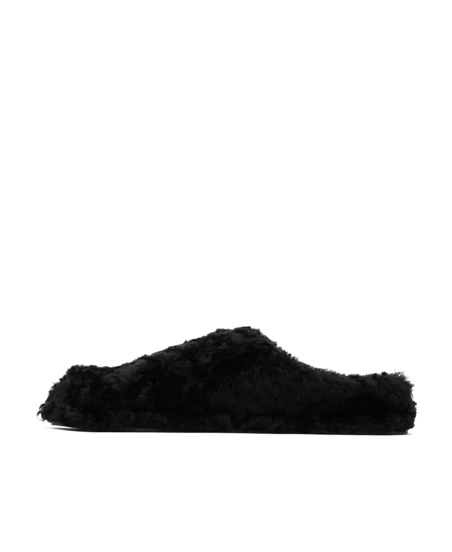 Round-Toe Shearling Slippers