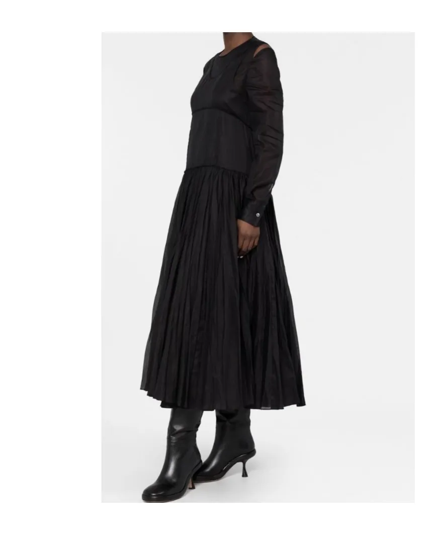 Pleat-Detailed Crewneck Midi Dress