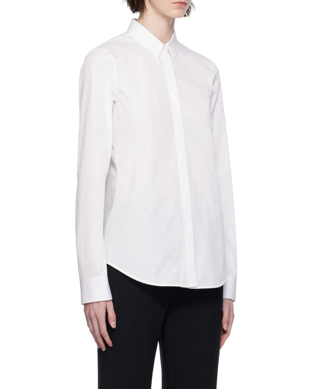 Buttoned Long-Sleeved Shirt