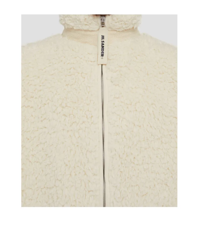 Long-Sleeved Zipped Jacket