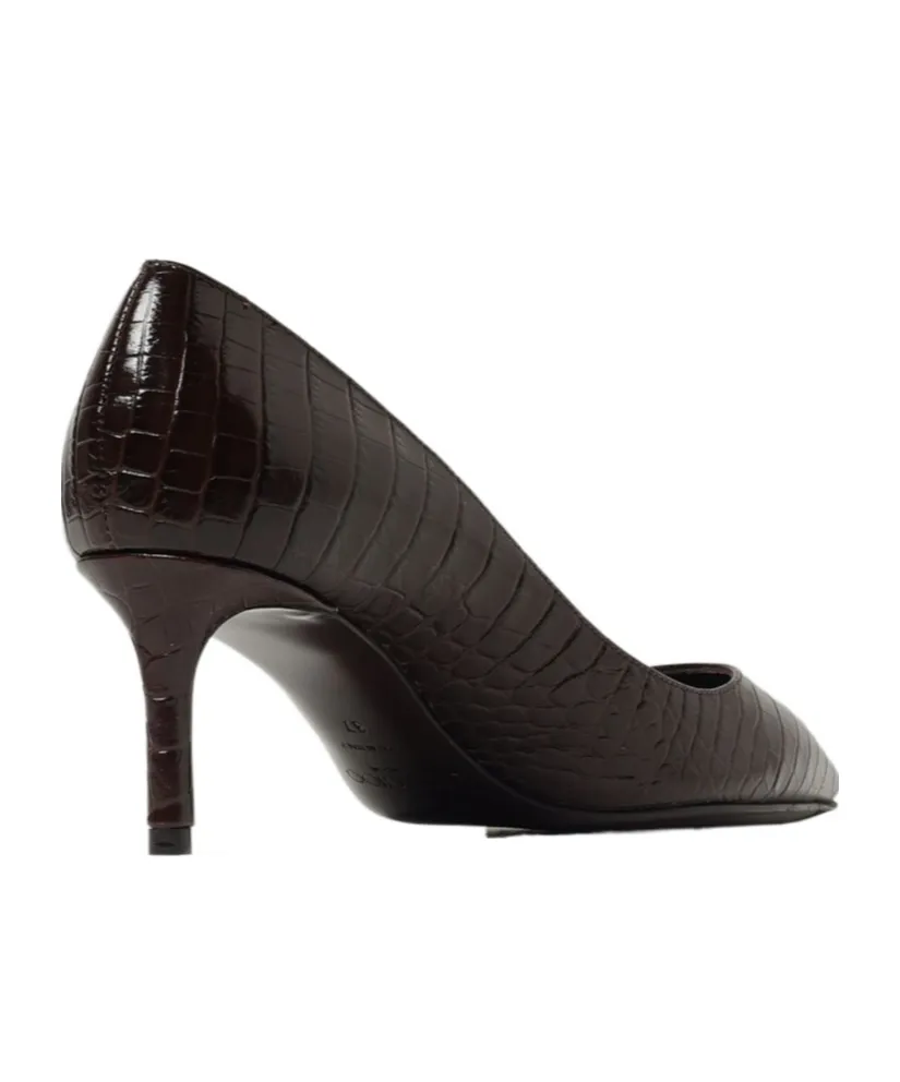 60 Romy Embossed Pumps