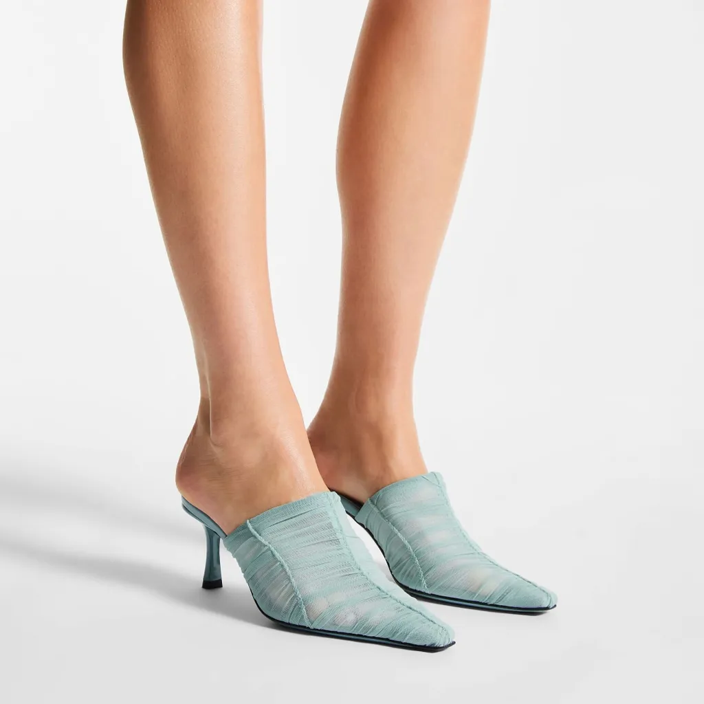 Lotta 65 Pumps