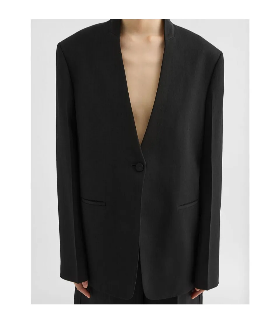 No-Lapel Blazer