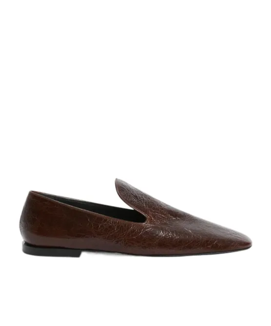 Wrinkled Flat Moccasins