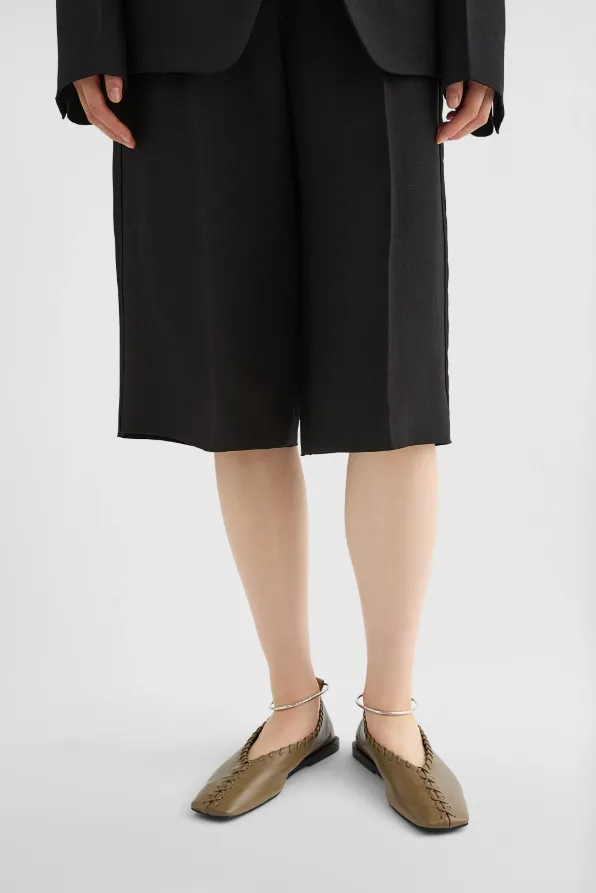 Ring Ballerina Flats