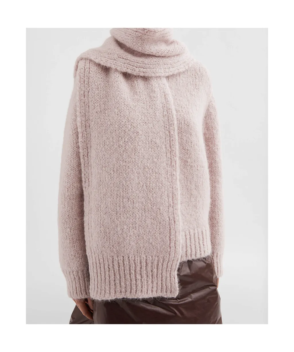 Logo-Patch Knitted Scarf