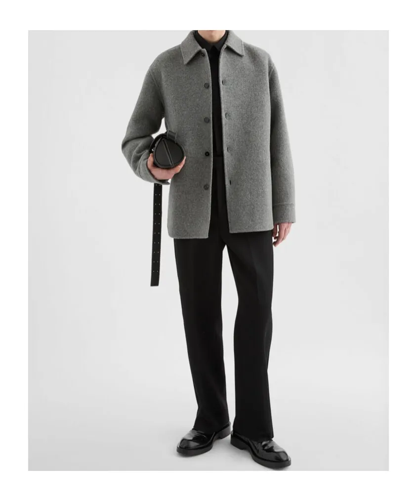 Long-Sleeved Buttoned Overshirt