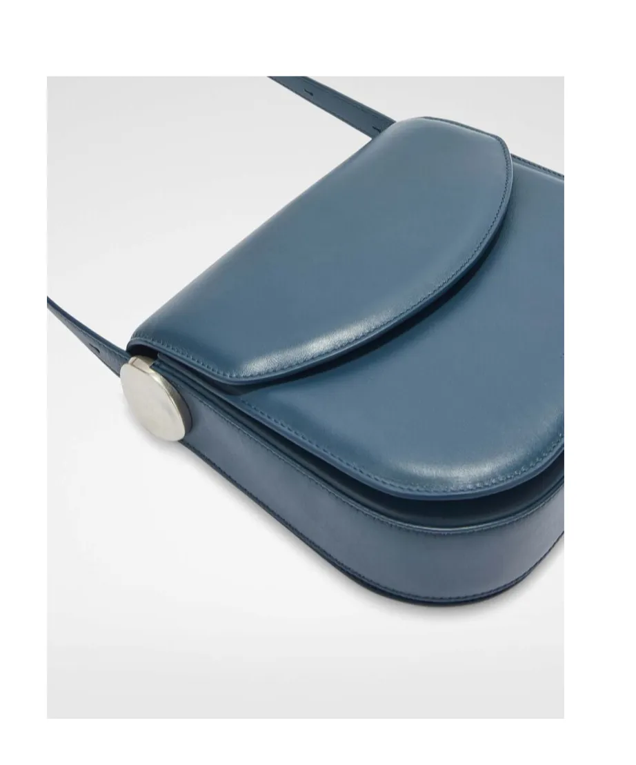 Coin Medium Shoulder Bag