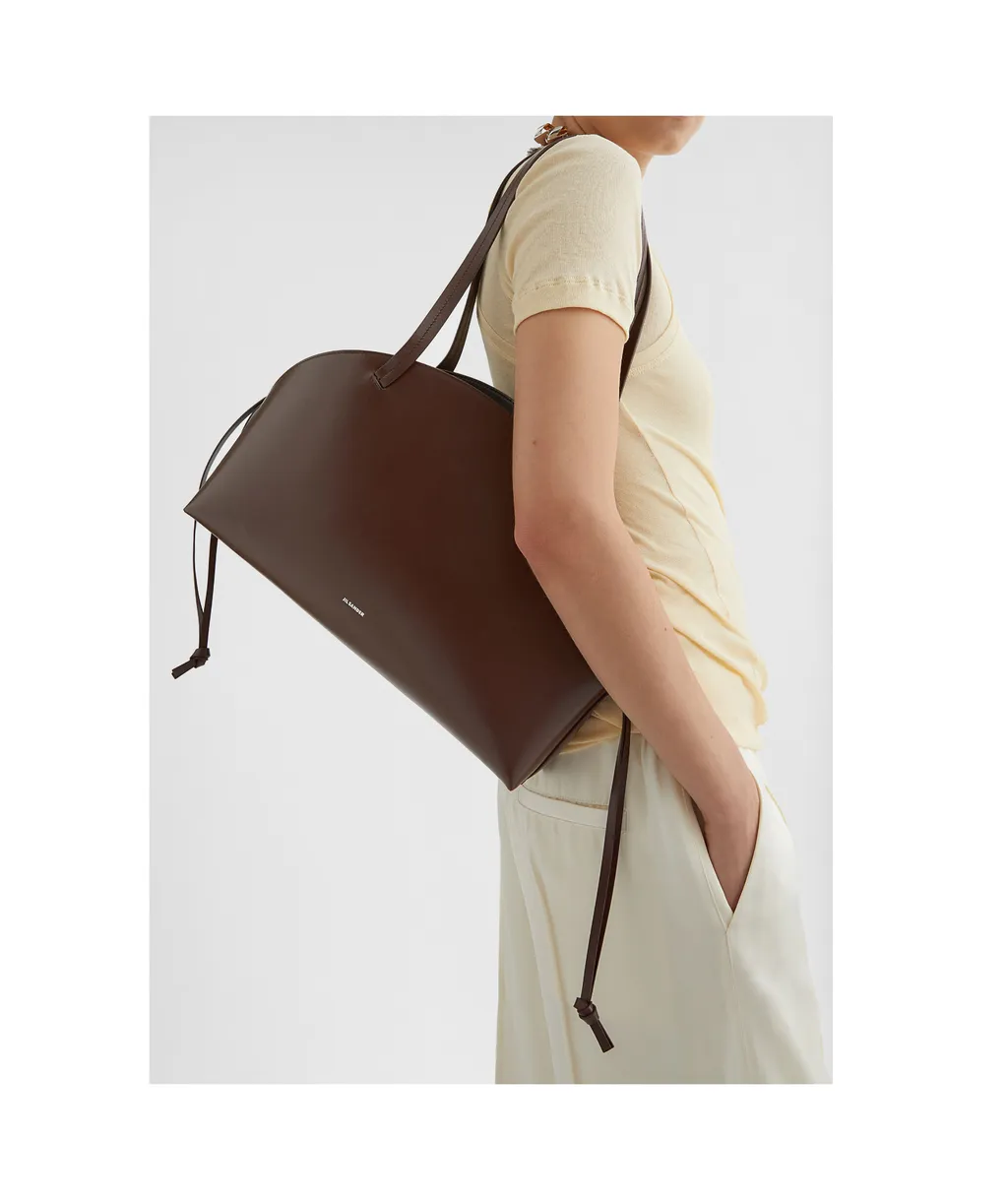 Curve Medium Shoulder Bag