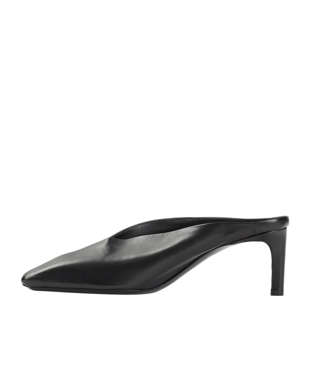 Heeled Pumps