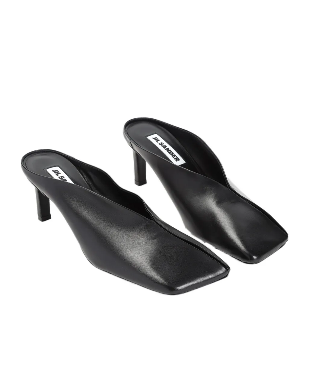 Heeled Pumps
