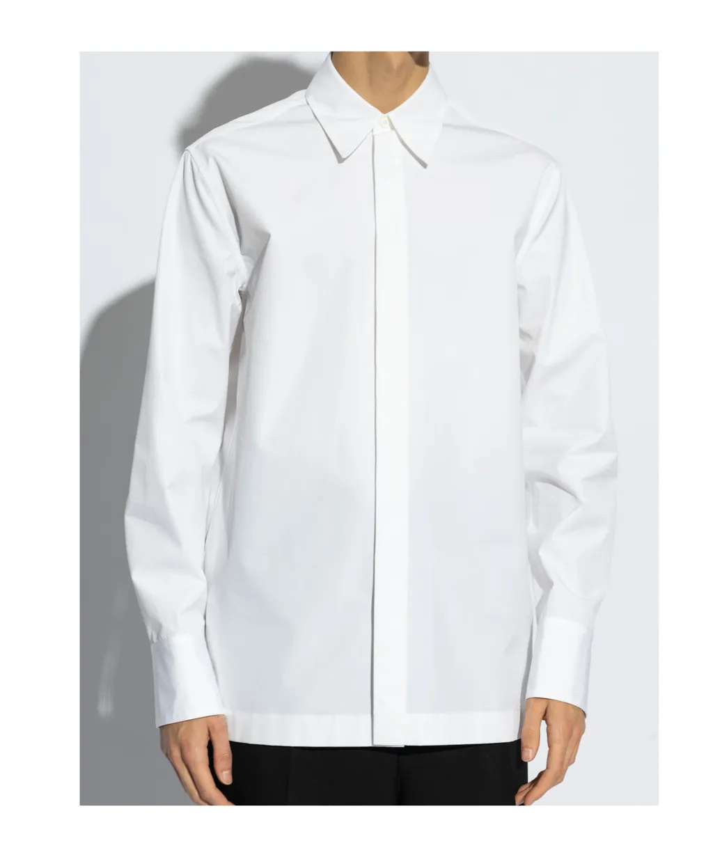 Buttoned Long-Sleeved Shirt
