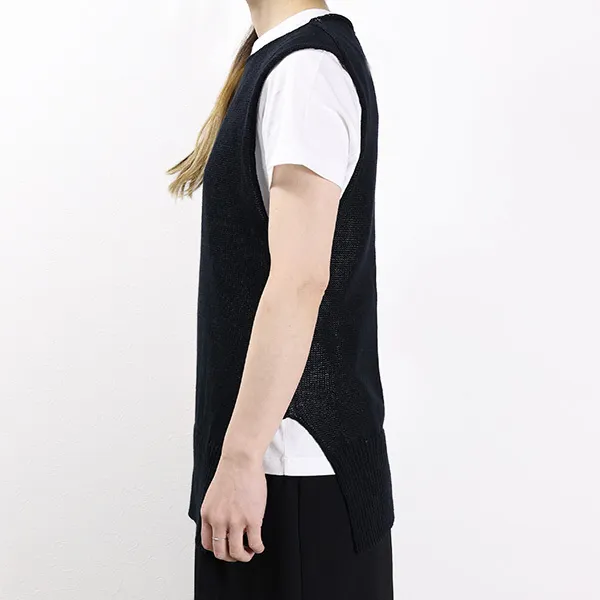 Sleeveless Knitted Vest