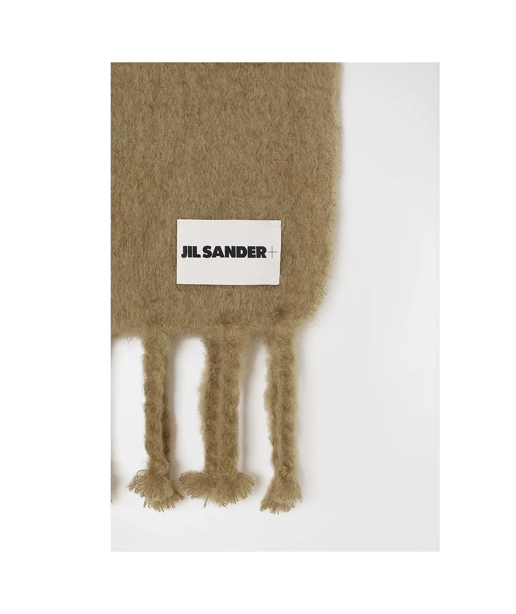 Logo Patch Fringed Scarf